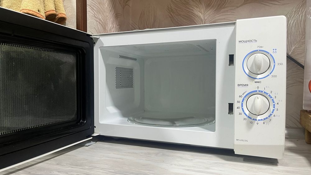 Микроволновая печь LG