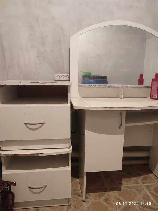 Зеркало два тумбо