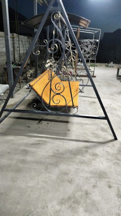 Качеля, садовая качеля