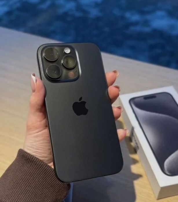 iPhone 15 Pro 256Gb с гарантией