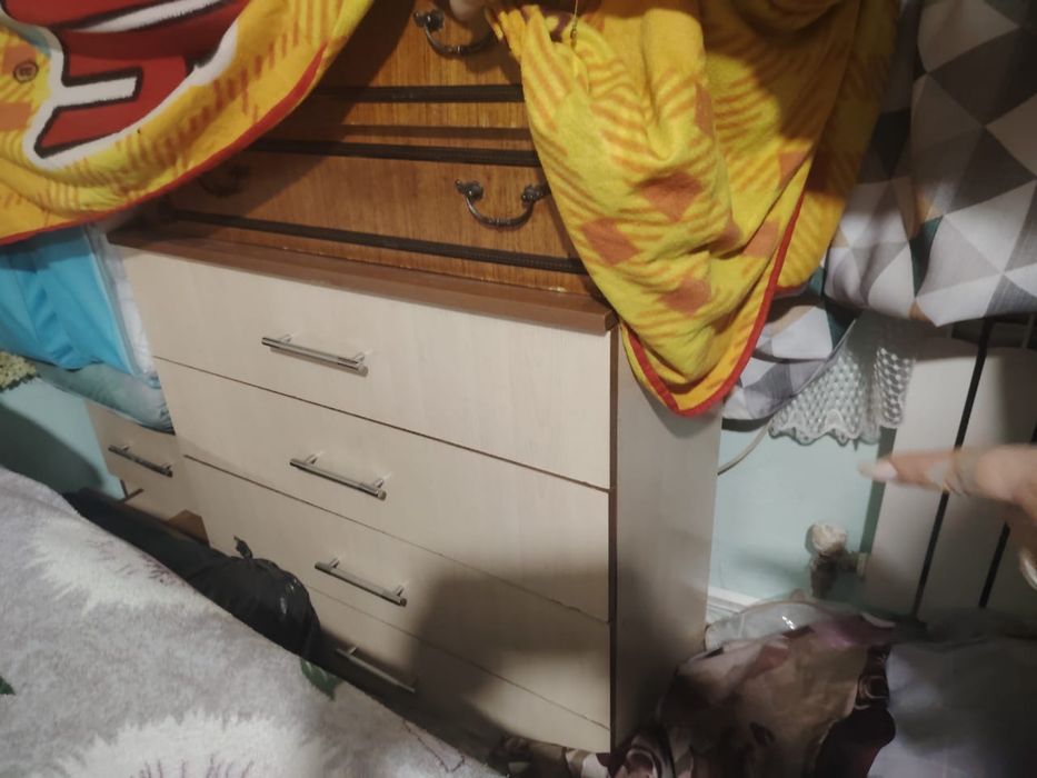 Спальный гарнитур .