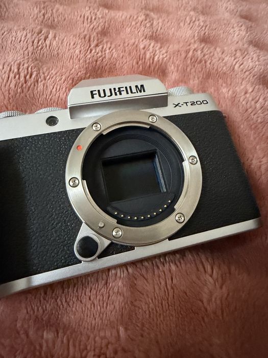 Fujifilm X-T200 полный комплект