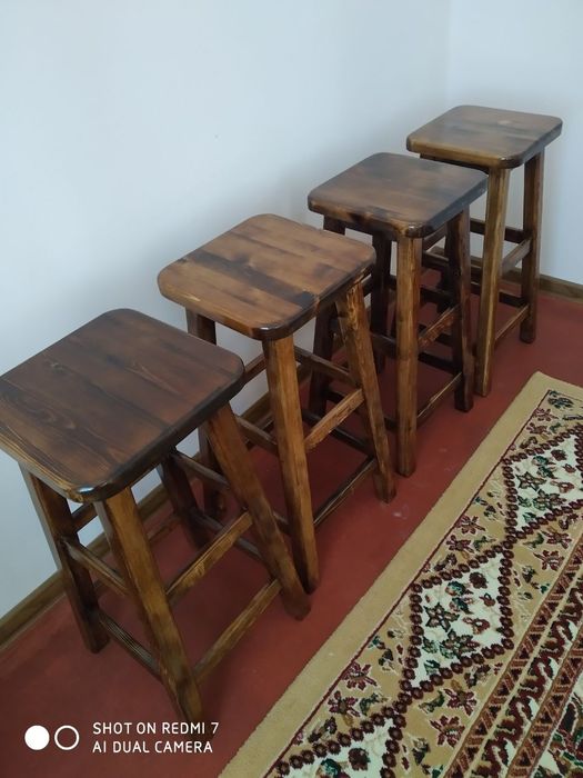 Барные    стулья