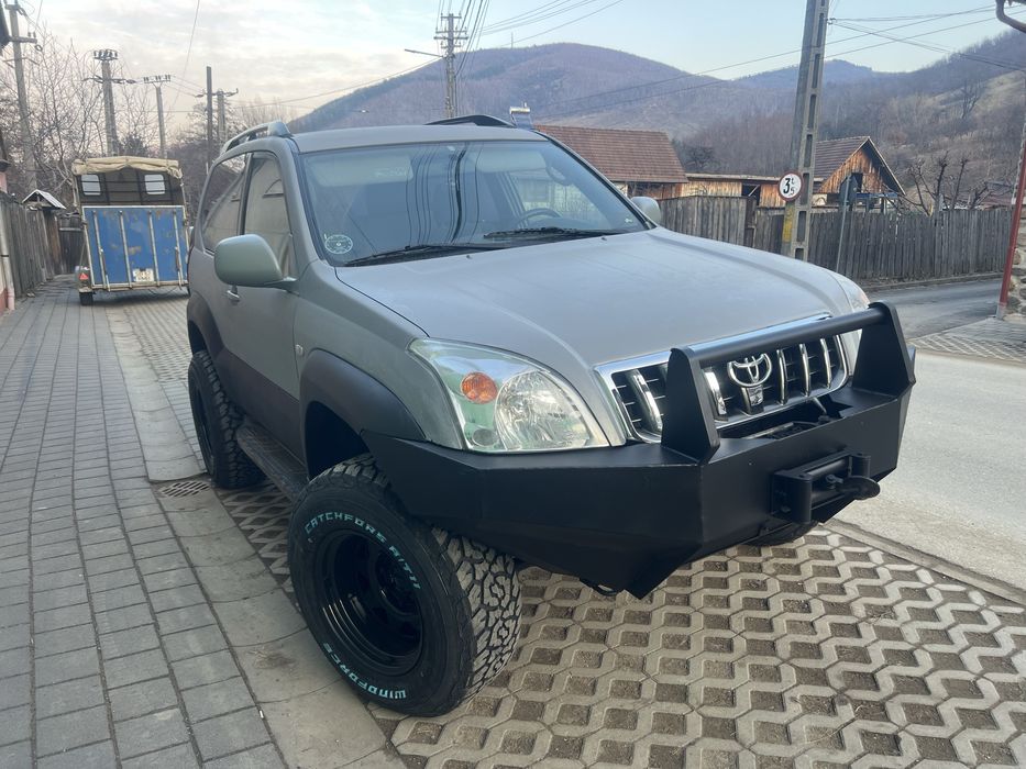 Land Cruiser Autoutilitara