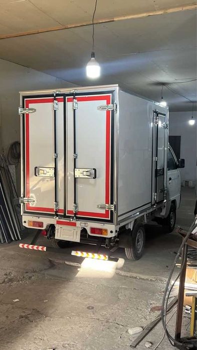 .
Izatermik/butka/referegator

1 2