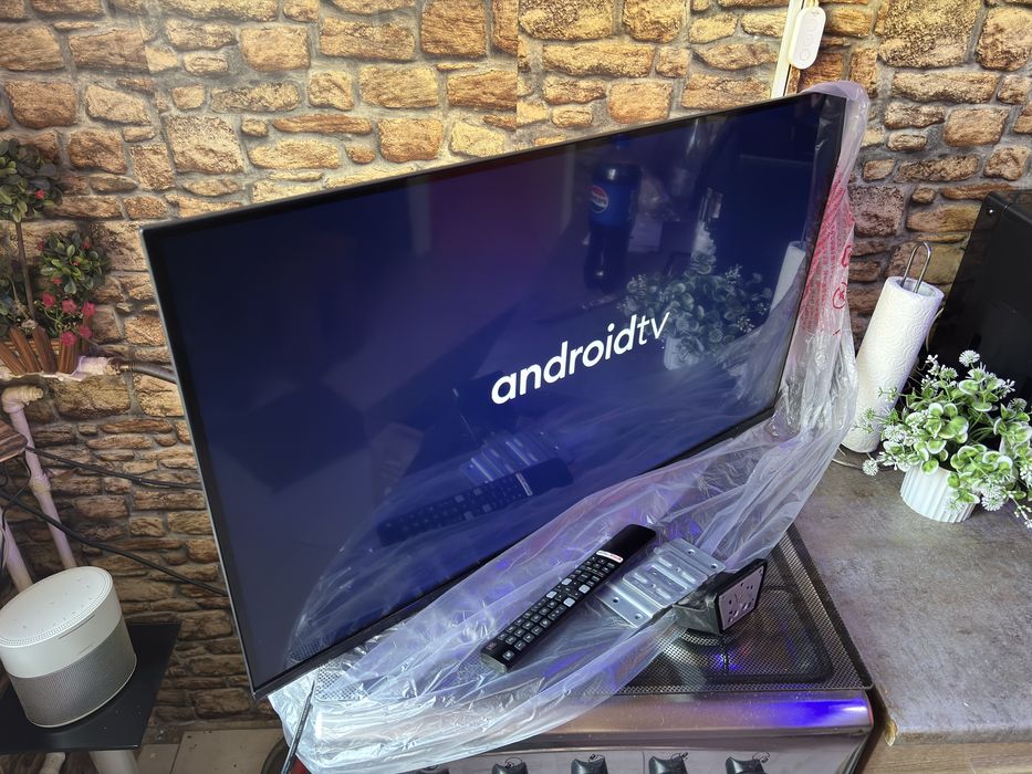 Tv TCL led, 80 cm ca nou