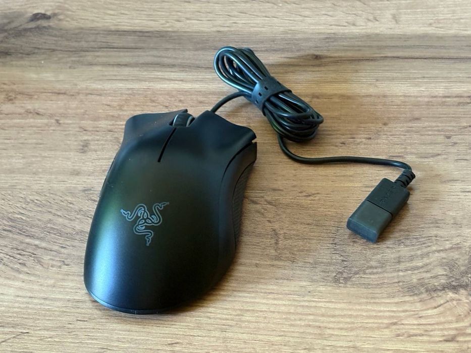 Игровая мышка razer deathadder esential возможен торг