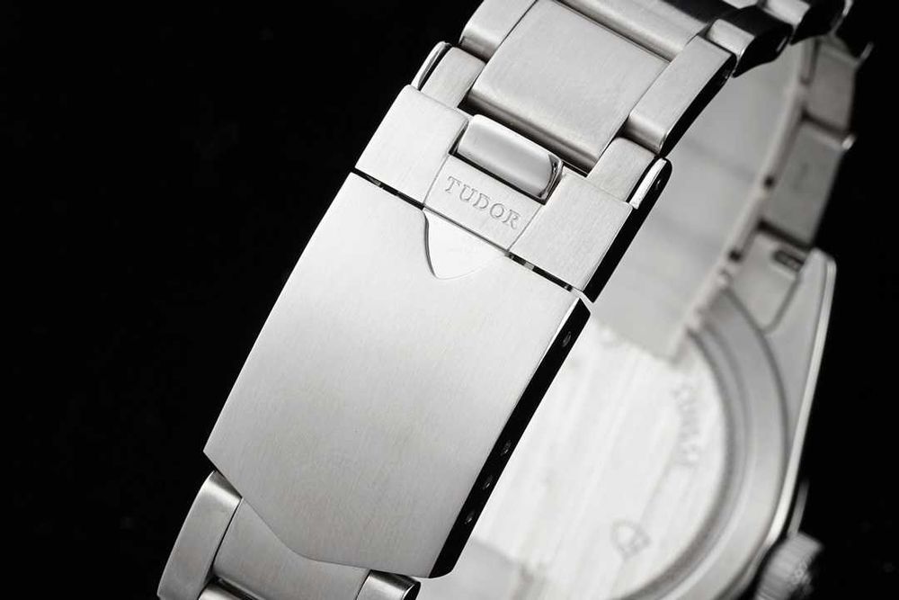 Автоматичен мъжки часовник Tudor Black Bay 41