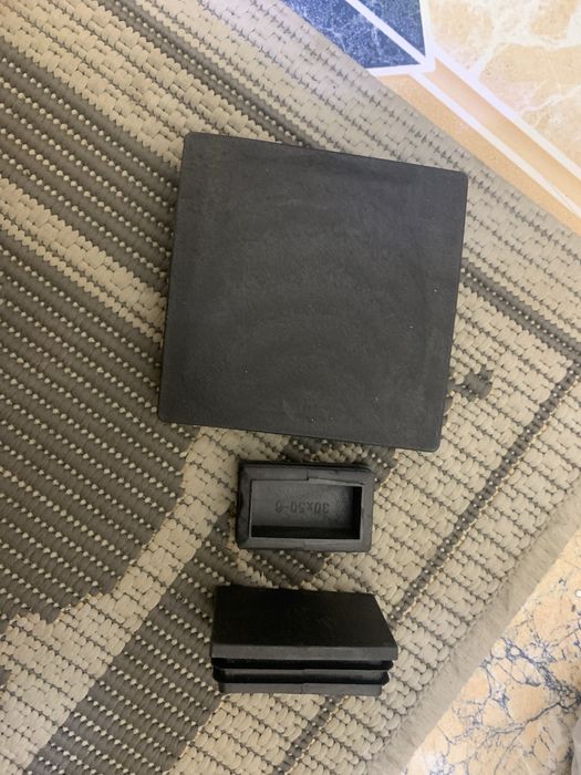 Заглушка для квадратных трубы