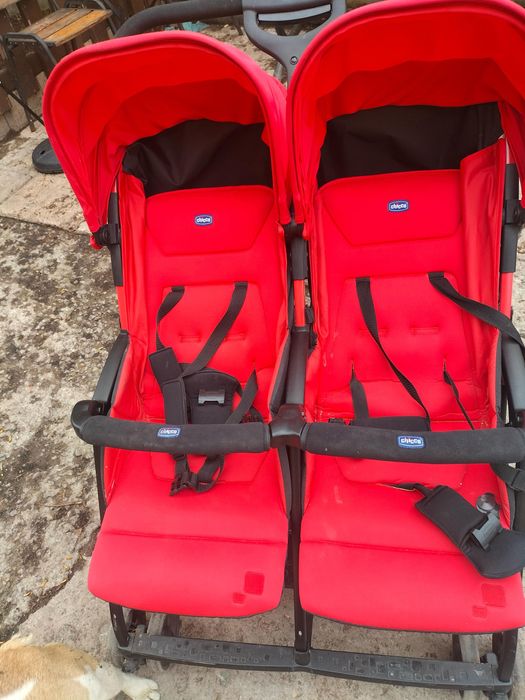 Пррдается коляска