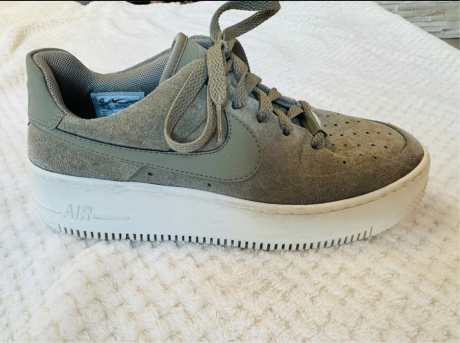 Adidasi Nike Air Force-1