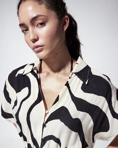 Платье очень красивое от бренда H&M