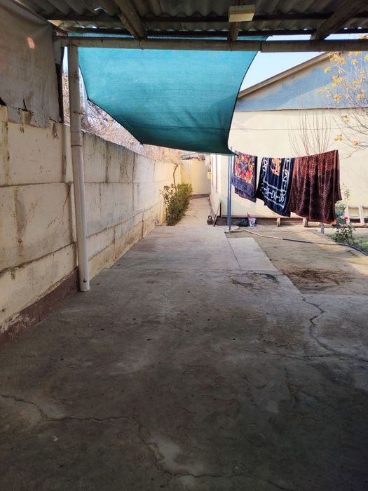 Термиз Шахарда ховли уй