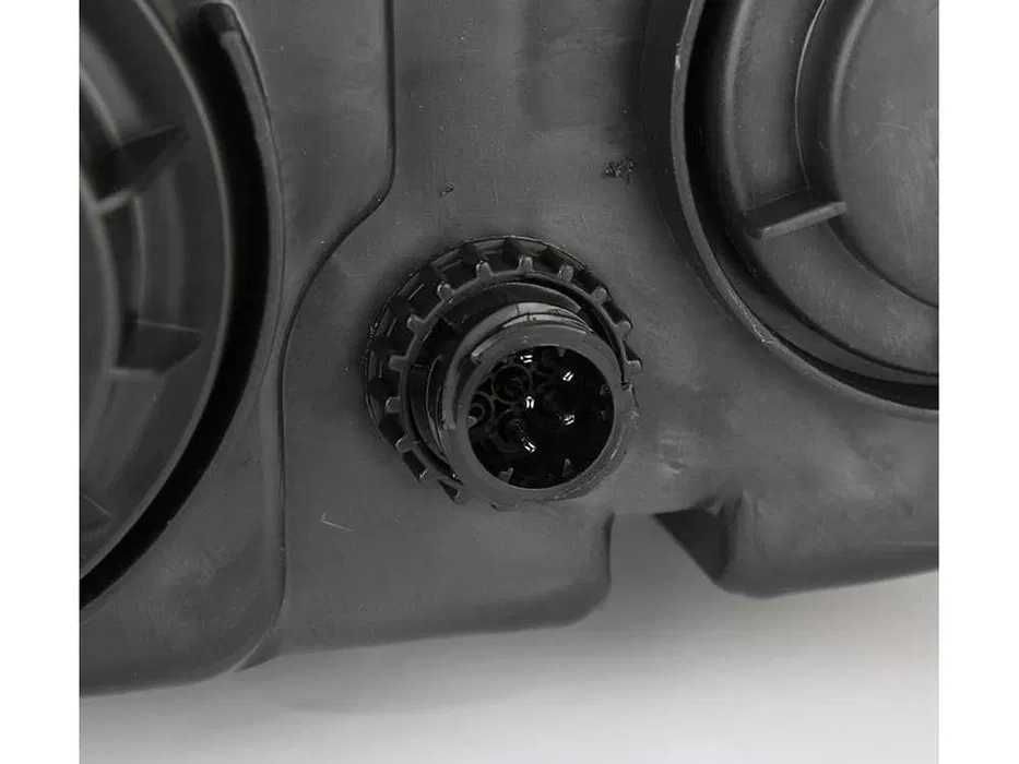 Far Faruri Mercedes Actros/Axor MP1 (1996-2004) Stânga + dreapta / NOU