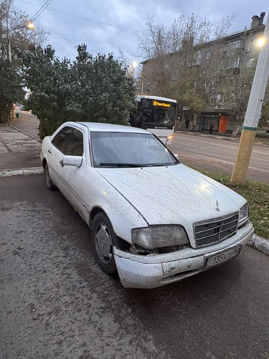 Продаётся Мерседес c180