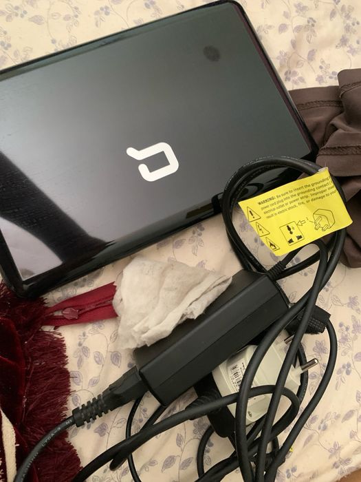 Нетбук Compaq mini 700 1/30gb