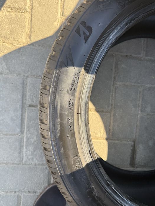 Anvelope iarna Bridgestone 245/45/R18