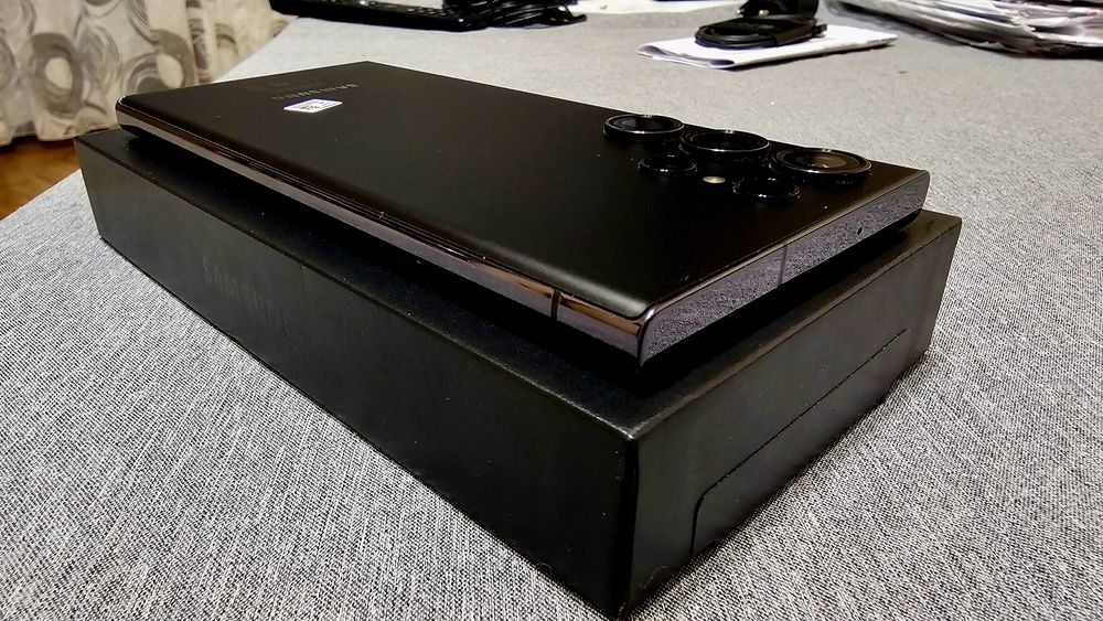 Samsung S23 Ultra 12/ 512 Gb