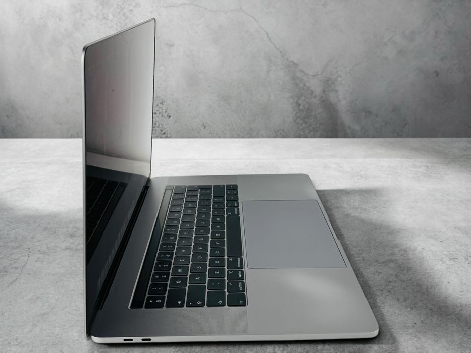 Лаптоп Apple Macbook Pro 15 2018 i7 2,6Ghz 16RAM 512GB 100% Battery! 27 Cycle! Гаранция! — миниатюра 6