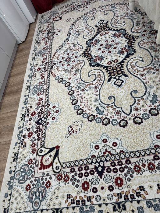 Продам ковер 250*350
