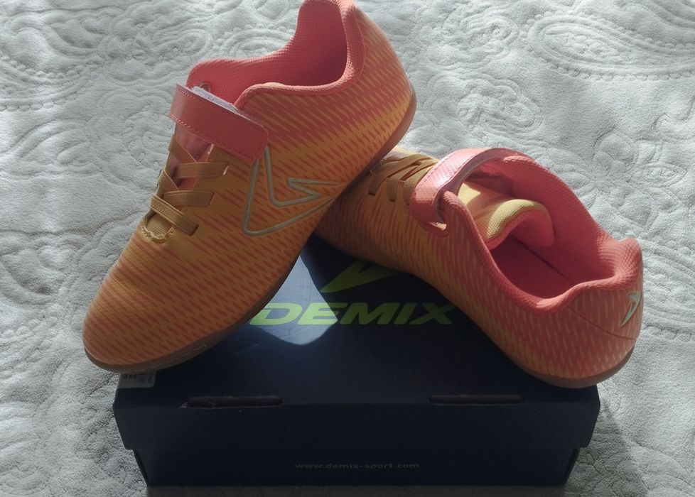 Бутсы для зала Demix