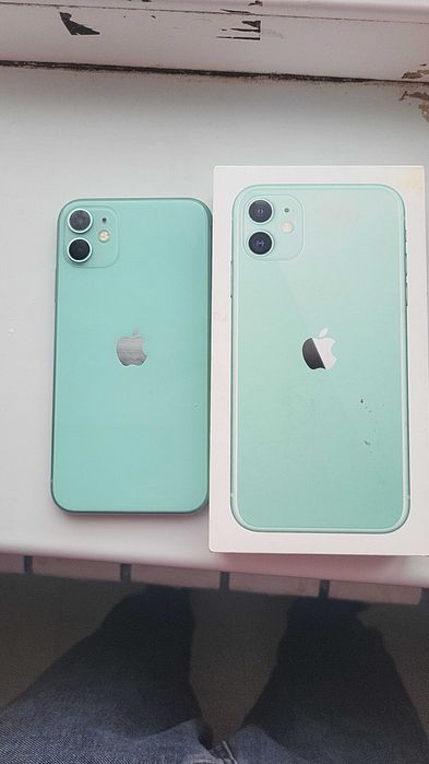Айфон 11.  128гб.