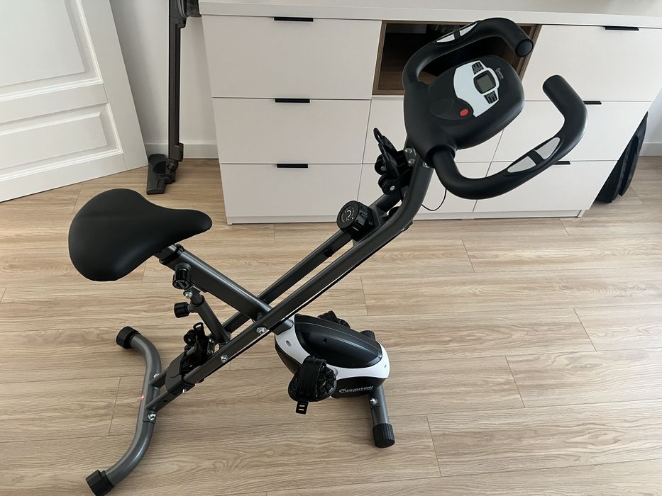 Bicicleta fitness pliabila