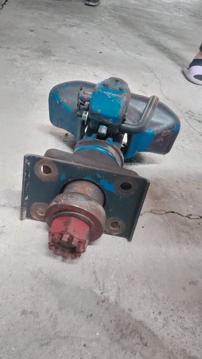 Фаркоп в хорошем состоянии.