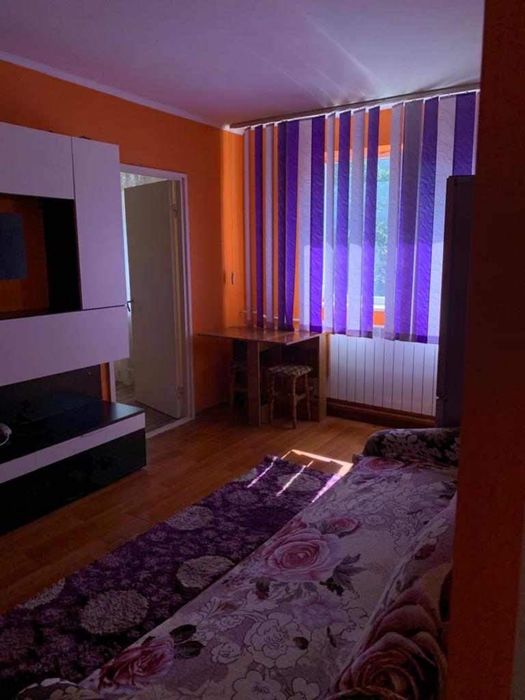 Vand apartament 2 camere