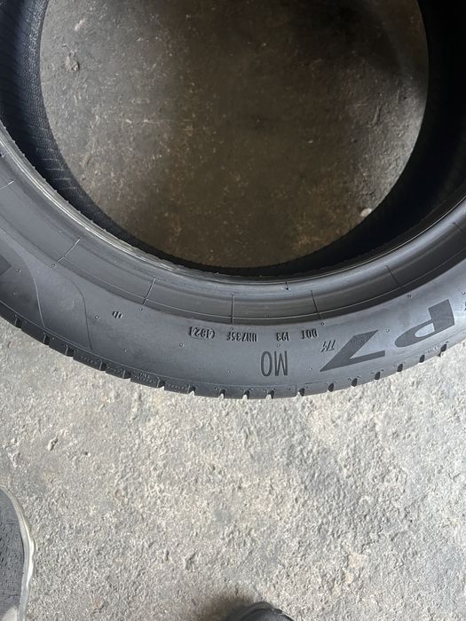 4 anvelope vara 275/40/18+245/45/18 Pirelli!