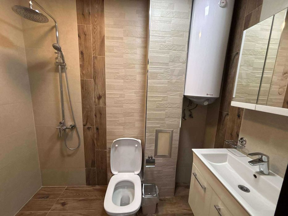 Дава се под наем Двустаен апартамент в Пловдив, Южен - 70 кв.м за 433.5 € - Снимка #3