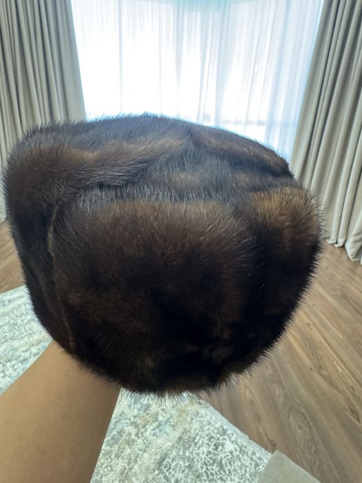 Продам Норковые шапки