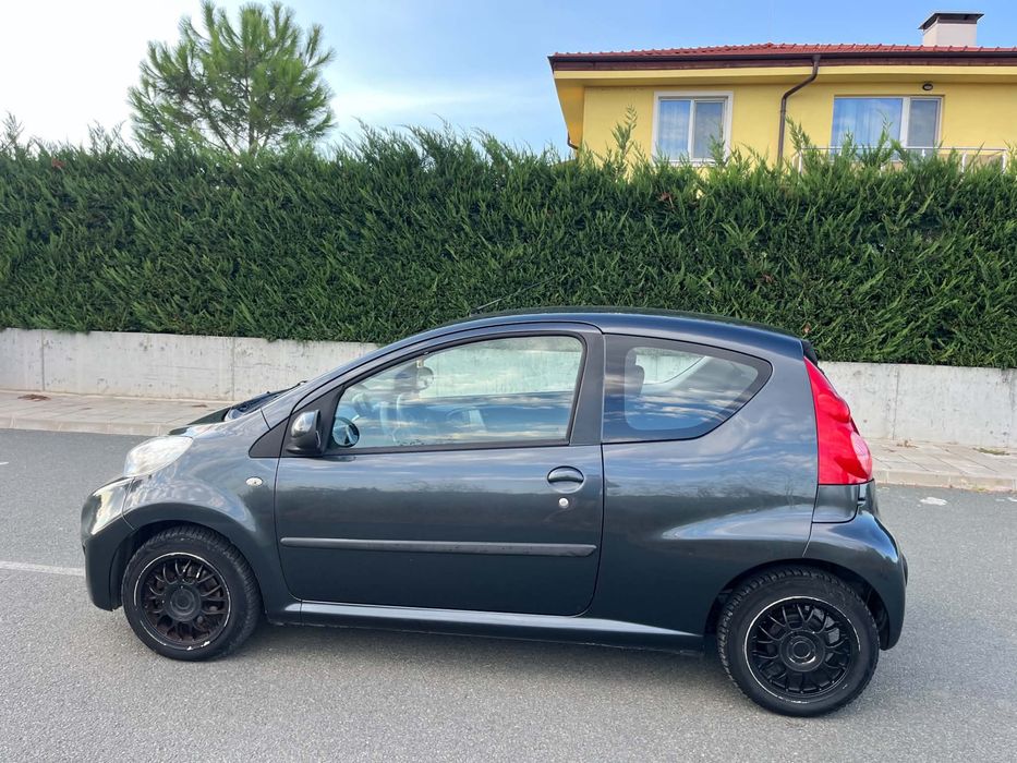 Peugeot 107 1.0i