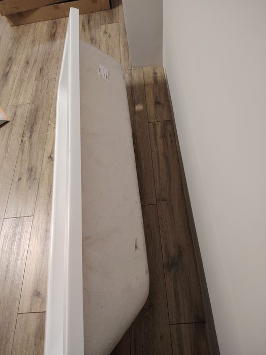 Ванна акриловая,