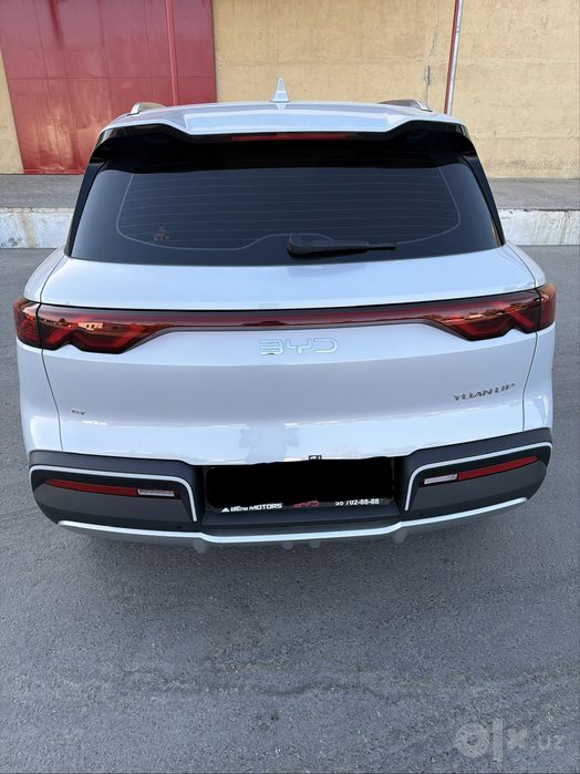 BYD Yuan Up 401km Flagship
