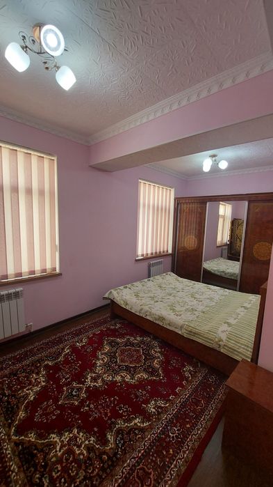 Kvartira sotiladi 3 xonali  93m2