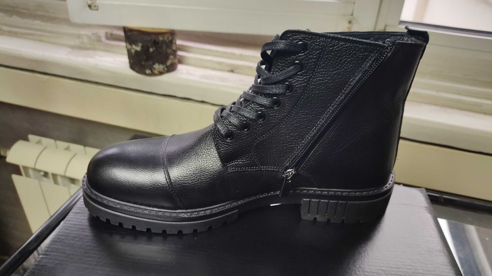 Зимни обувки MONNI - супер качество - 41 номер