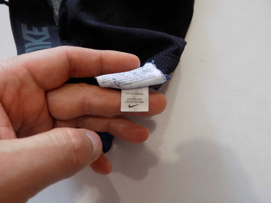 къси панталони nike шорти гащета екип спорт крос фитнес мъжки оригинални L