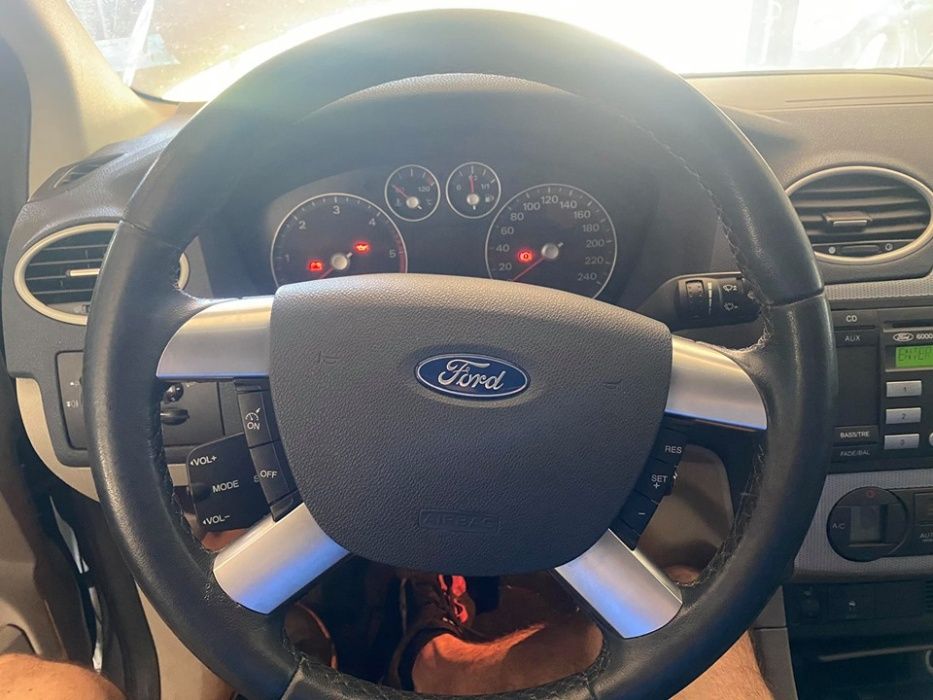 Форд Фокус мк2 на части