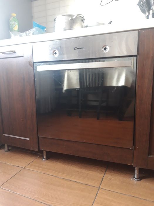 Продам духовой шкаф