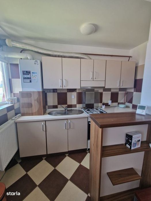 Apartament 2 camere, 39 mp, zona Liceului Spiru Haret
