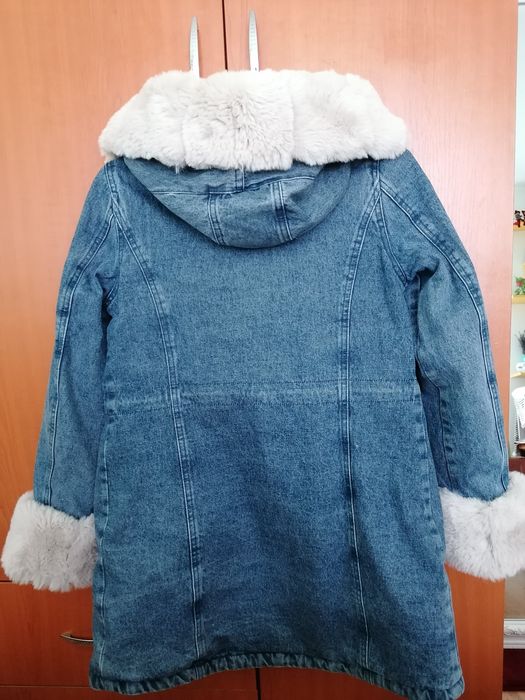 Geaca de iarna imblanita