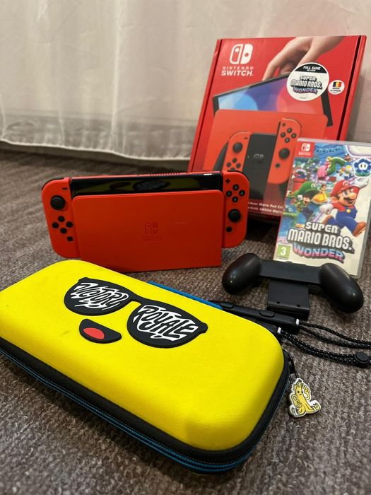Nintendo Switch Lite OLED Mario Red Edition