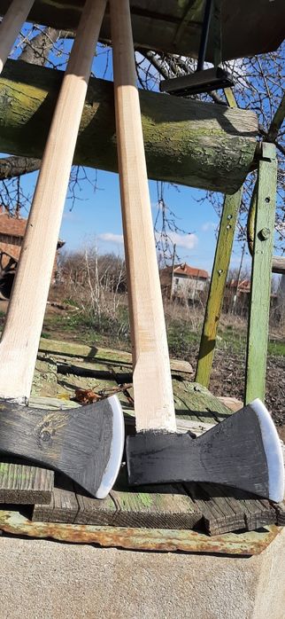 Ръчно ковани.от ресиорна стомана.