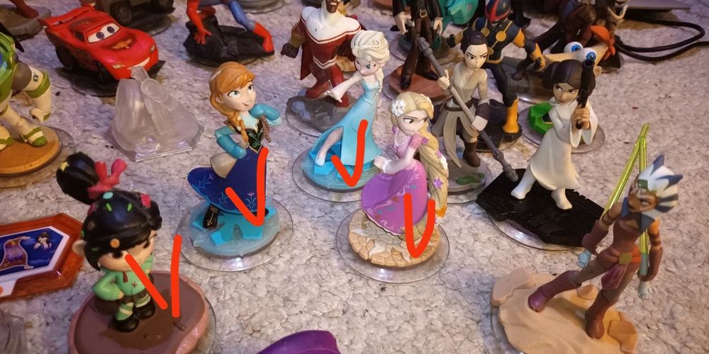 Disney infinity игра,портал, фигурки,значки Xbox ps3, wii Lego dimensi