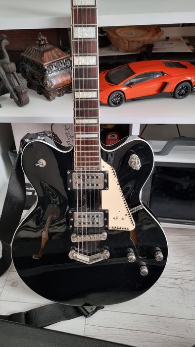 Chitara Gretsch semihollow body