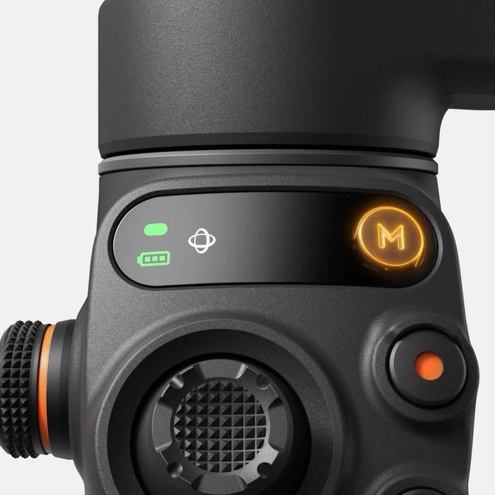 Продавам гимбал DJI Osmo Mobile 6 – в абсолютно състояние „ново“.