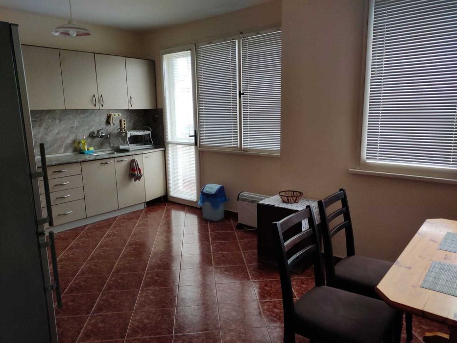 Дава се под наем Двустаен апартамент в Хасково, Център - 68 кв.м за 357 € - Снимка #7