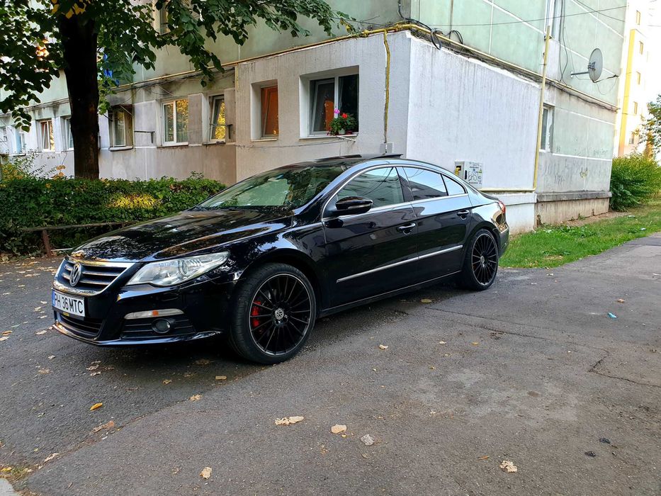 Volkswagen Passat CC 2.0 TDI 5 locuri 4Motion 2011