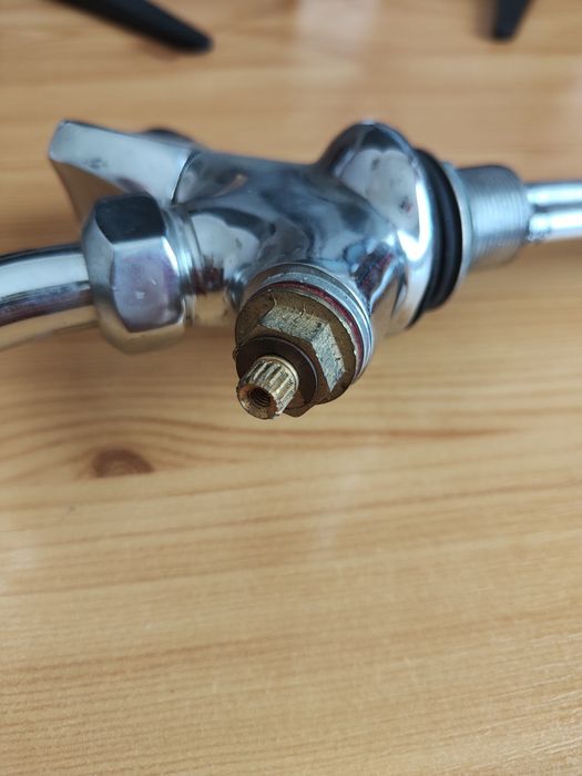 Baterii sanitare baie-bucatarie